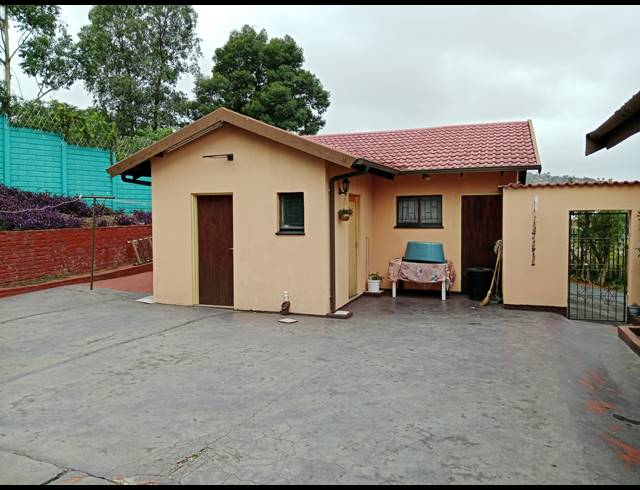 4 BEDROOM HOUSE FOR SALE IN ALLANDALE